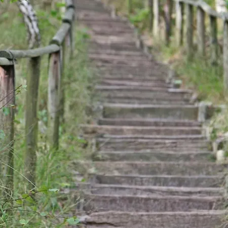 Hotelhuisje #e * Warmenhuizen