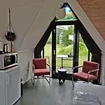 Dom wakacyjny Hotelhuisje #e Warmenhuizen