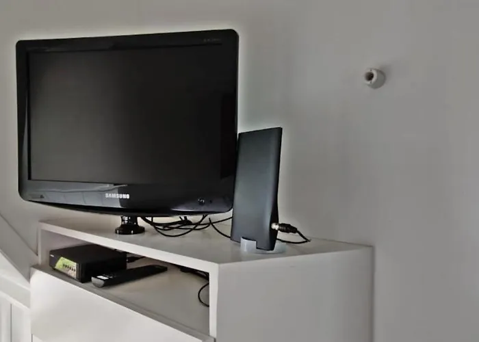 Hotelhuisje #e Warmenhuizen