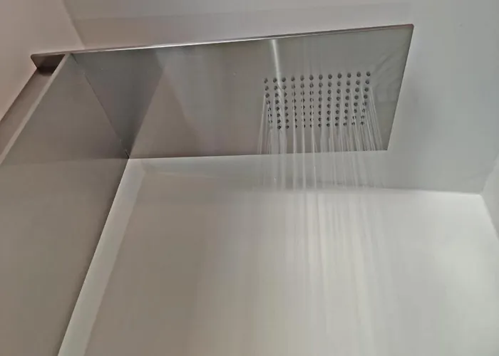 Hotelhuisje #e * Warmenhuizen