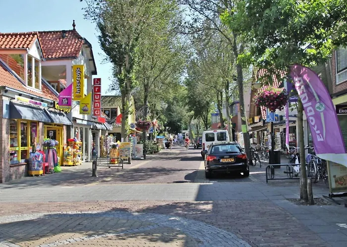 Hotelhuisje #e Casa vacanze Warmenhuizen